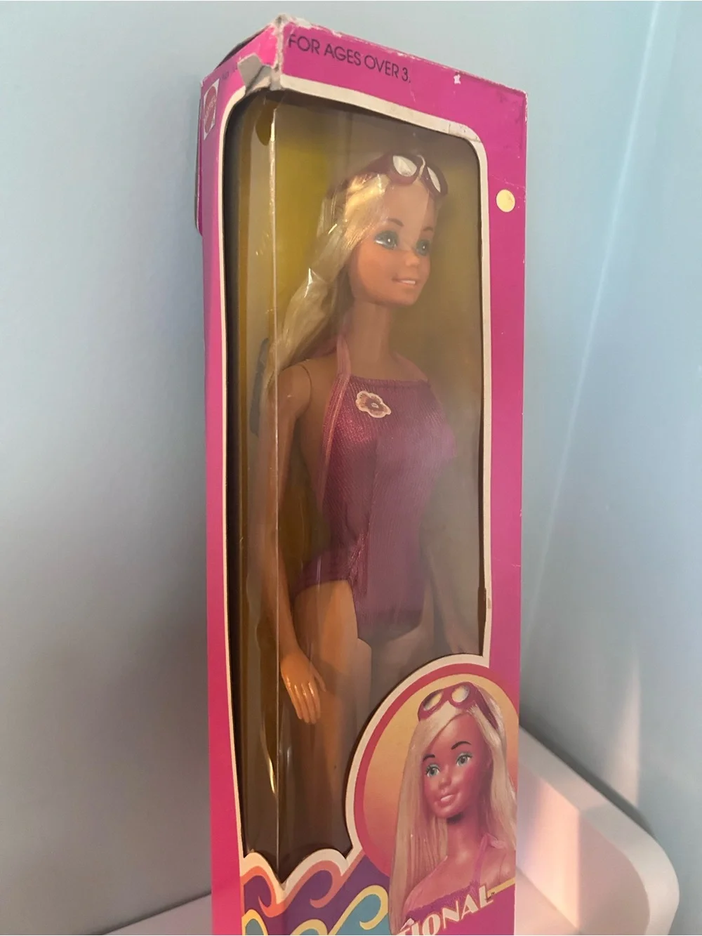 Sunsational Malibu Barbie - Picture 2 of 7
